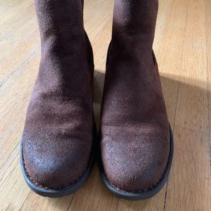 born cove waterproof chelsea boot